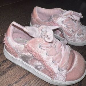 Dr scholl’s dusty pink smeaker with zipper luxury baby rare find